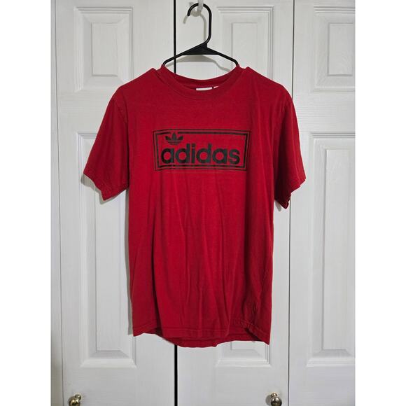 Adidas small men's red tshirt - Picture 1 of 9